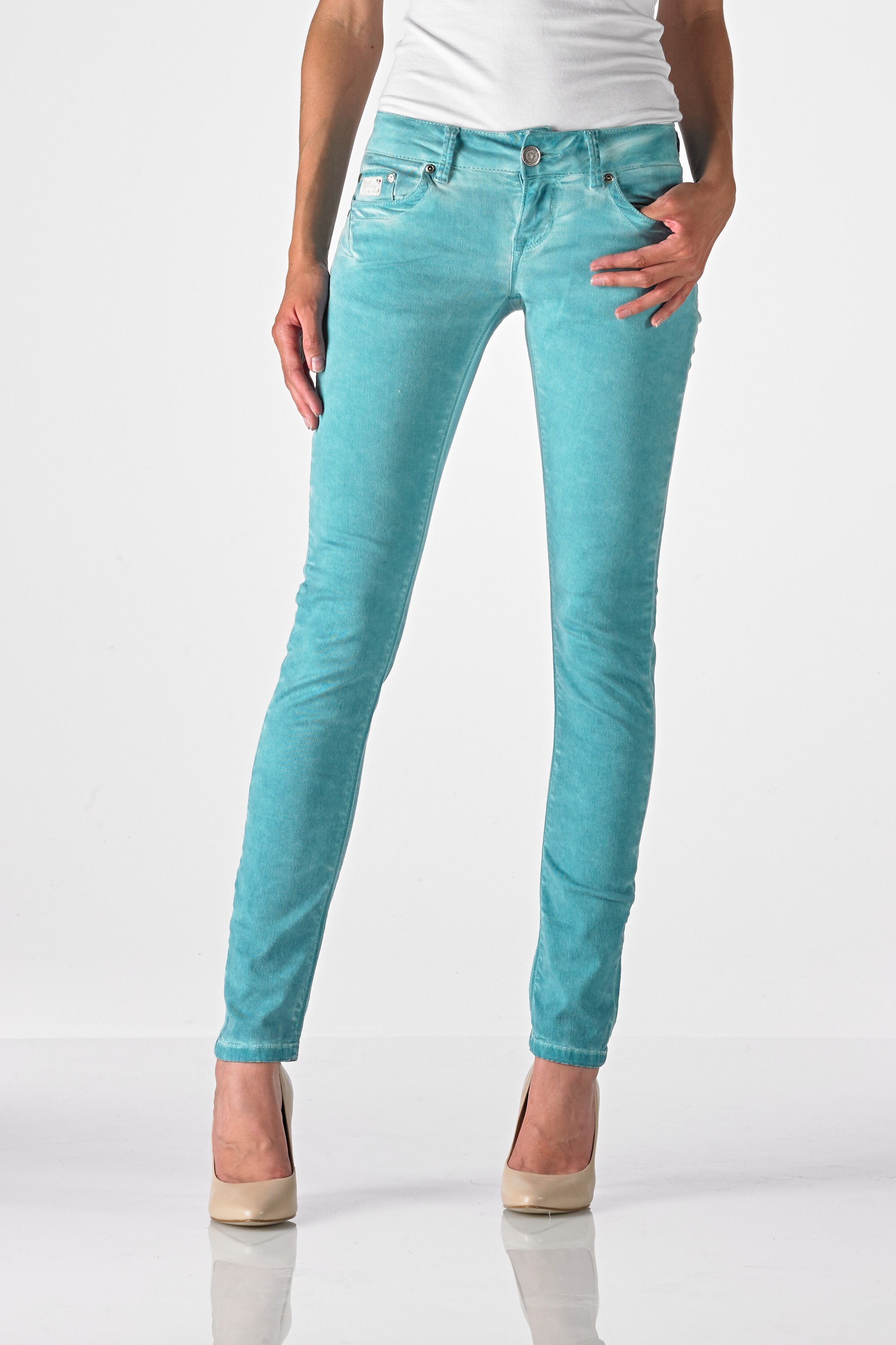Sun - Slim (Oil Dyed Aqua)