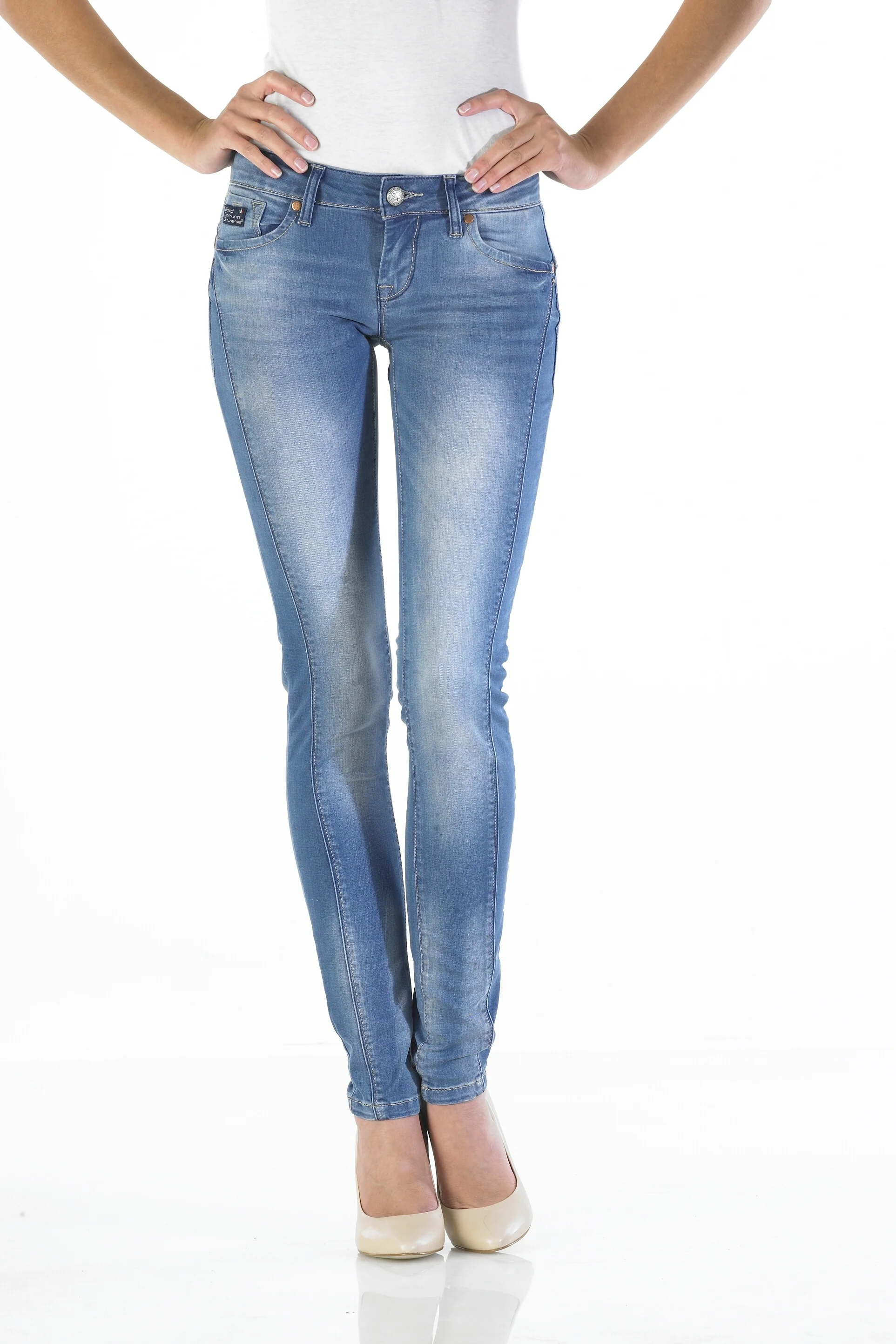 Gina - Superslim (Smooth Wash)