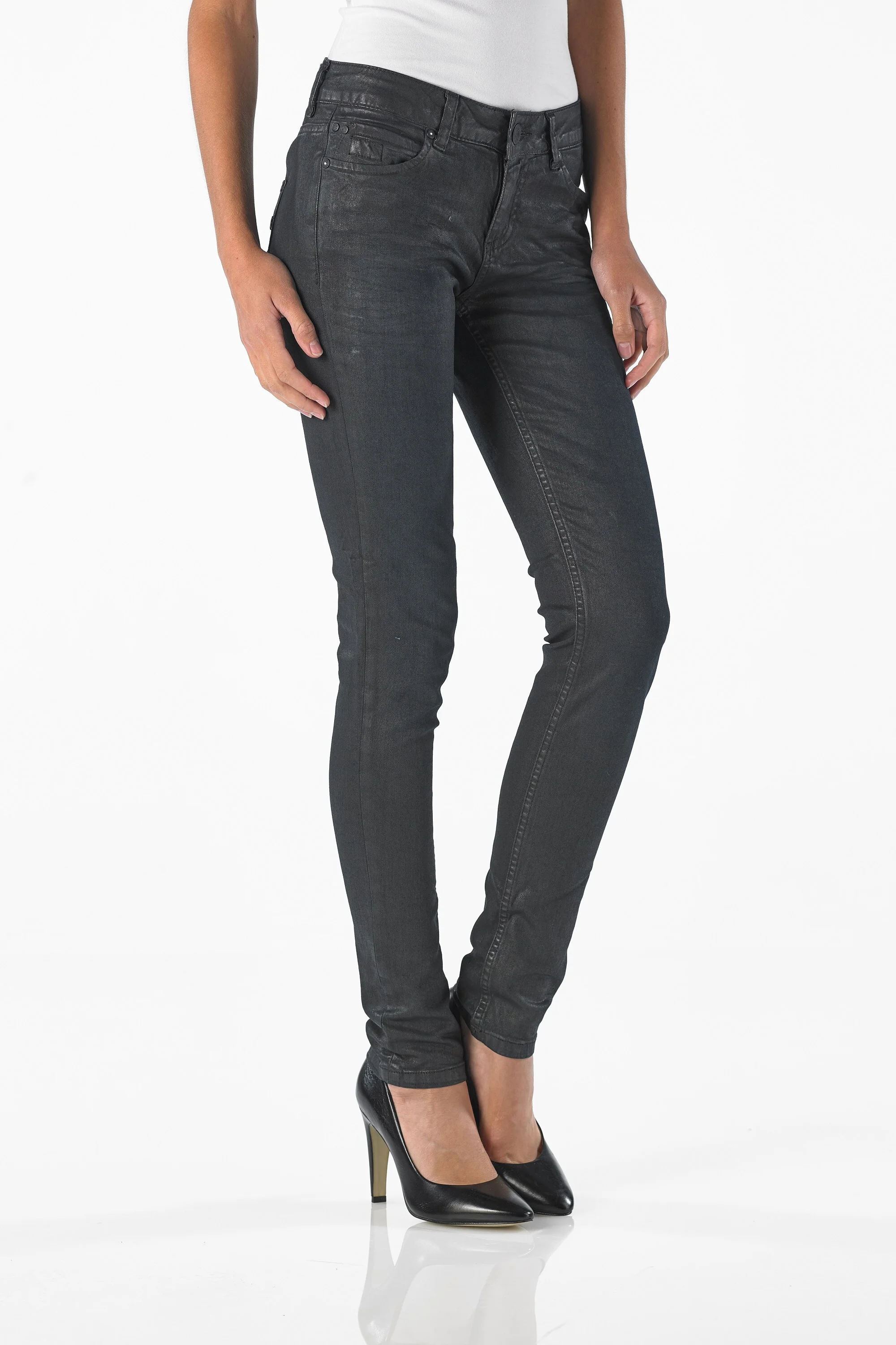 Diamond - Slim (Black Indigo Coated)