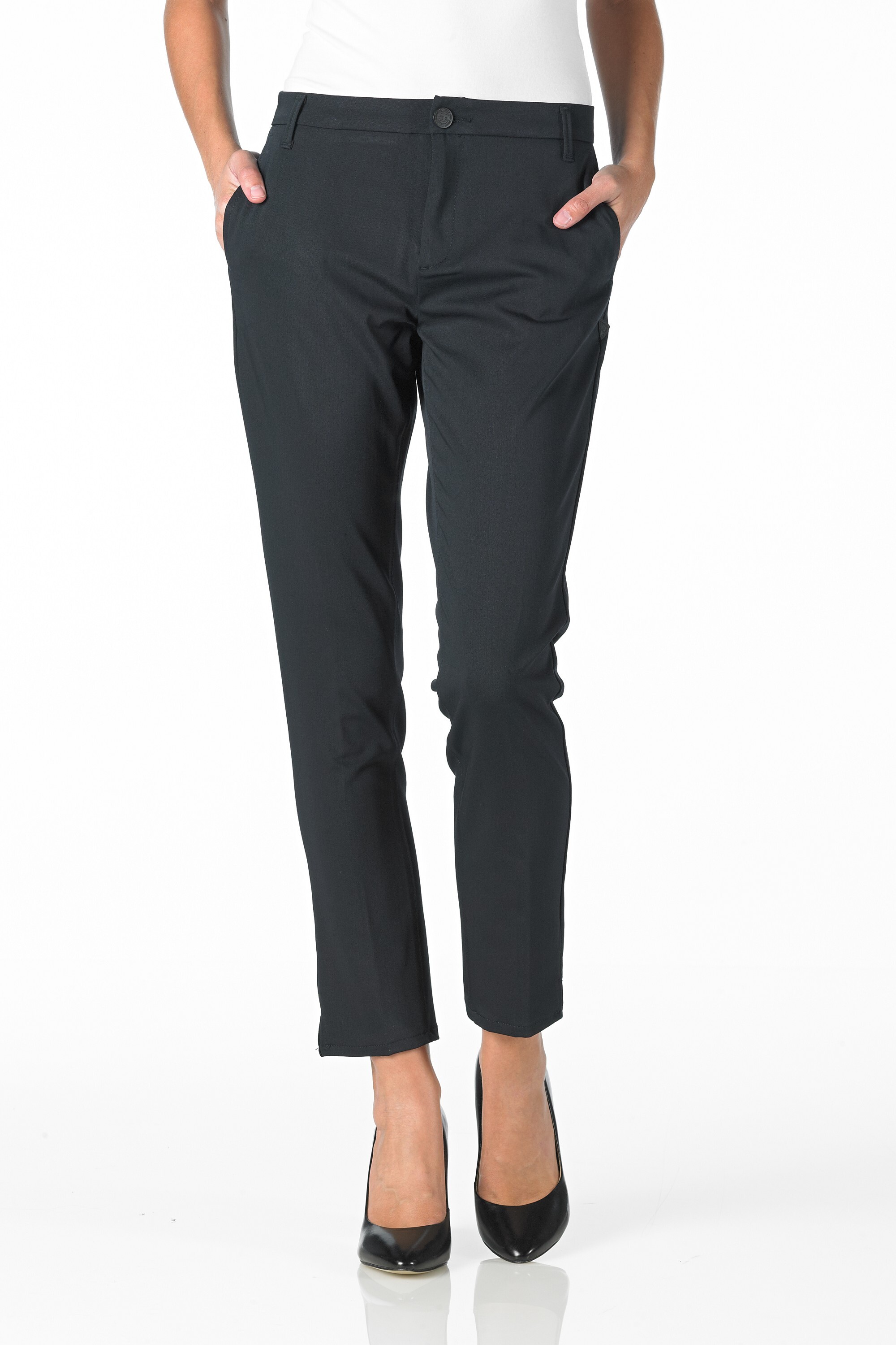 Leana Chino - (Col. 40 - Navy)
