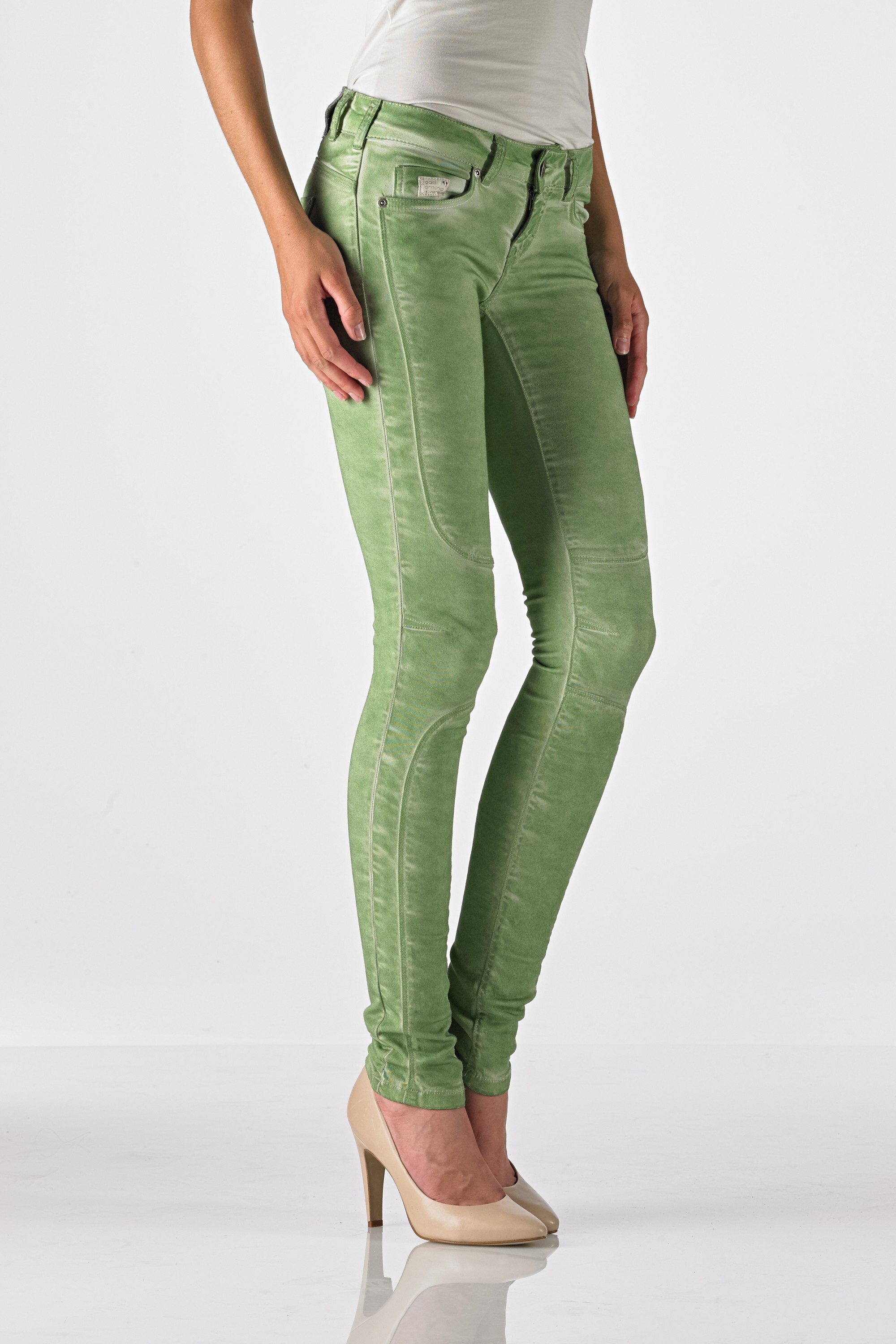 Ventura - Slim (Oil Dyed Light Green)