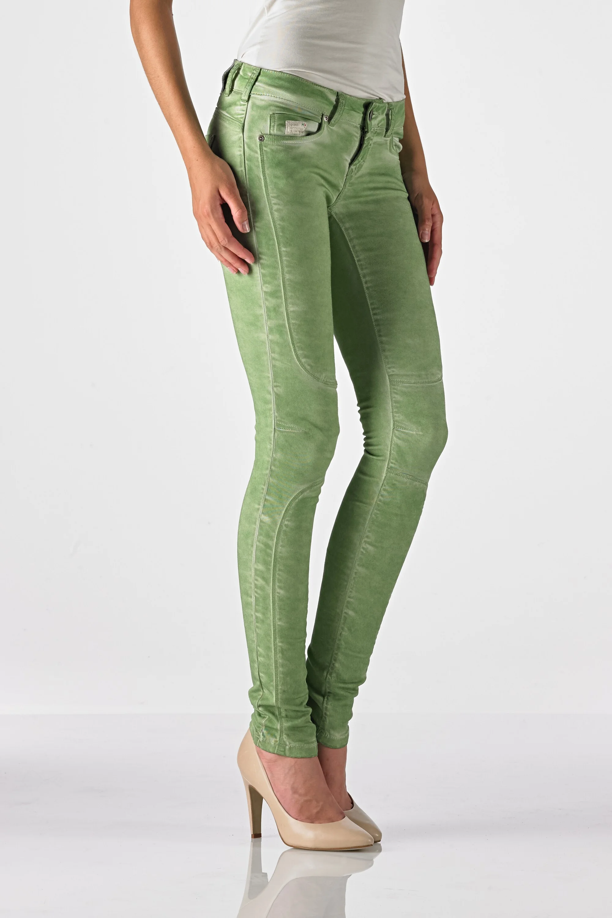 Ventura - Slim (Oil Dyed Light Green)