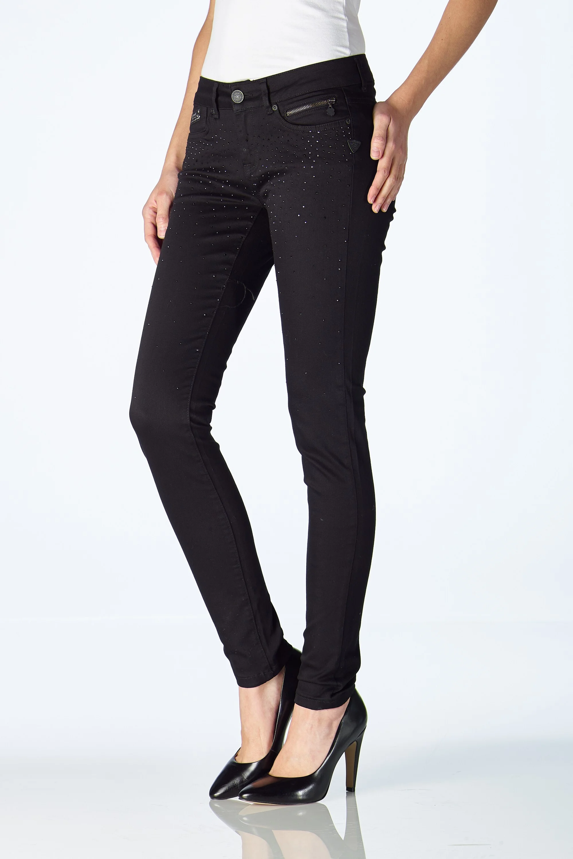 Merty - s.slim (Black Prewash w/Stones)