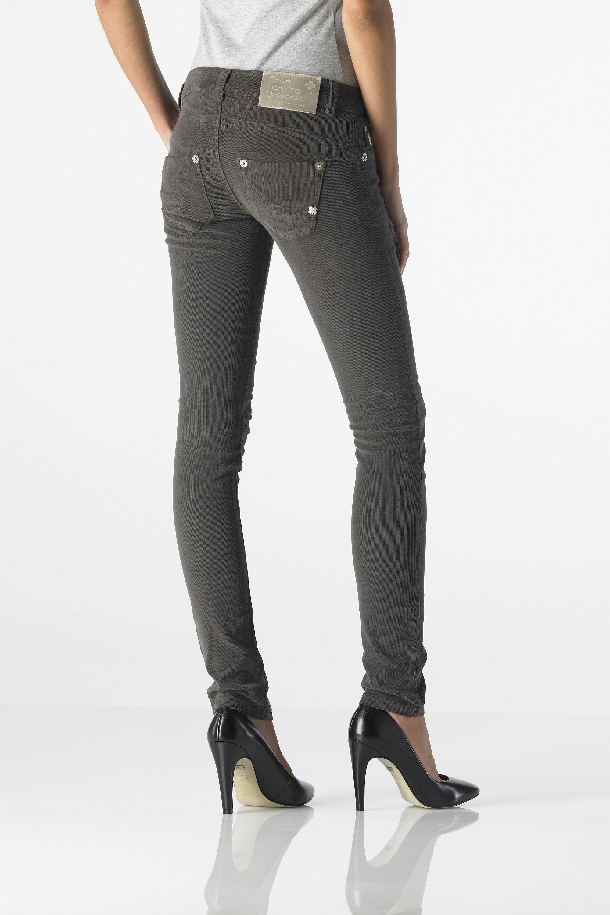 Sun - Slim (Antik Cord Mud)