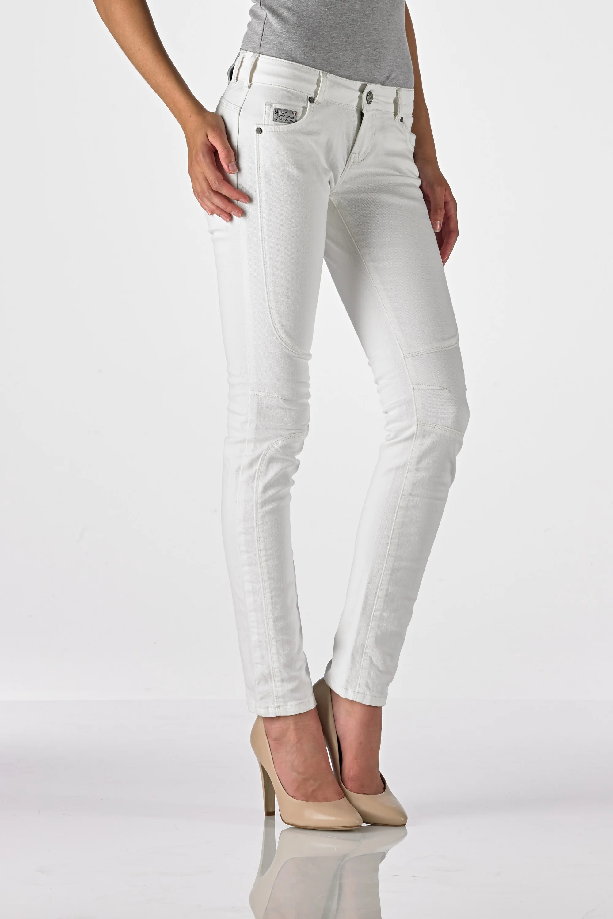 Ventura - Slim (White)