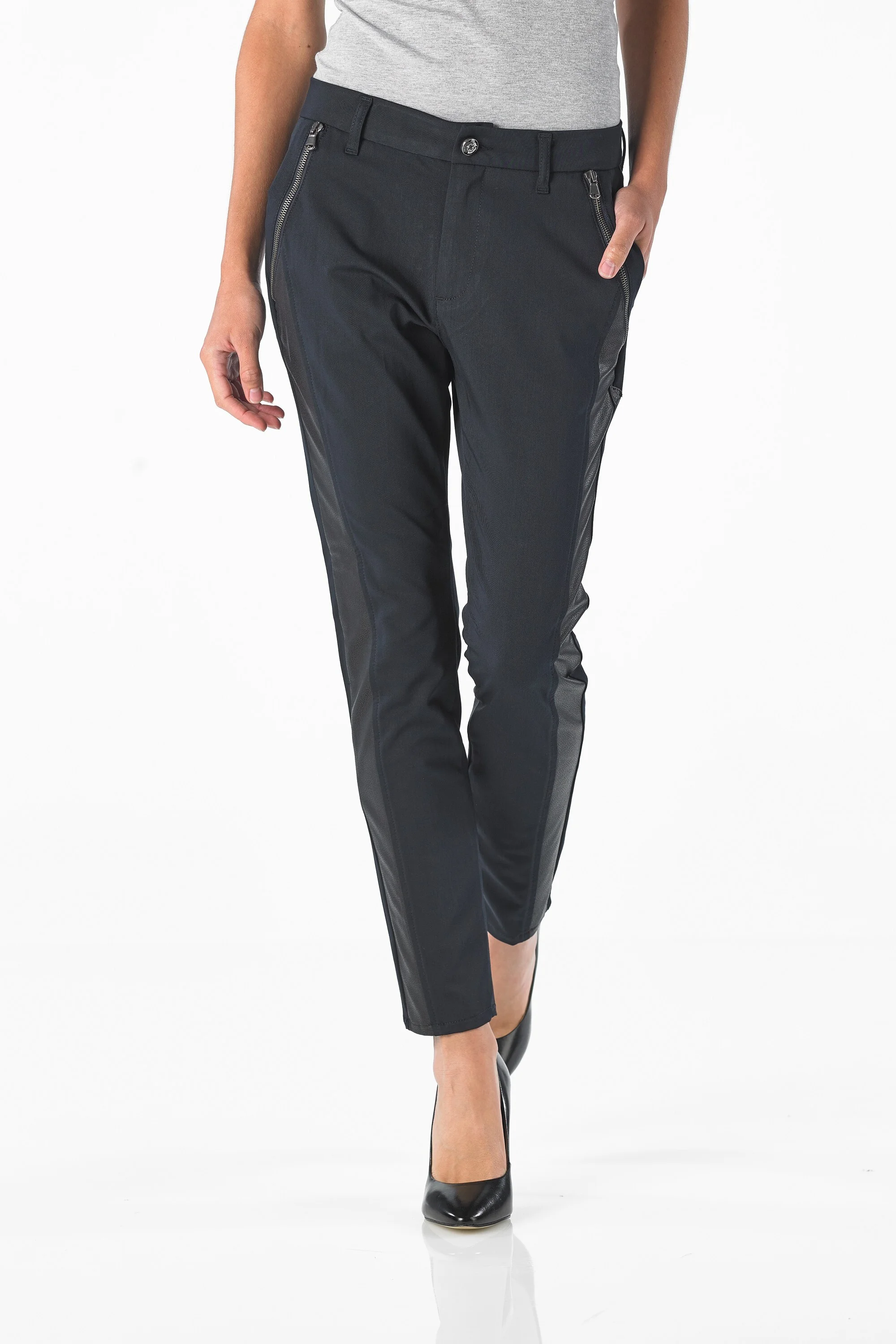 Sharon - Relaxed (Navy)