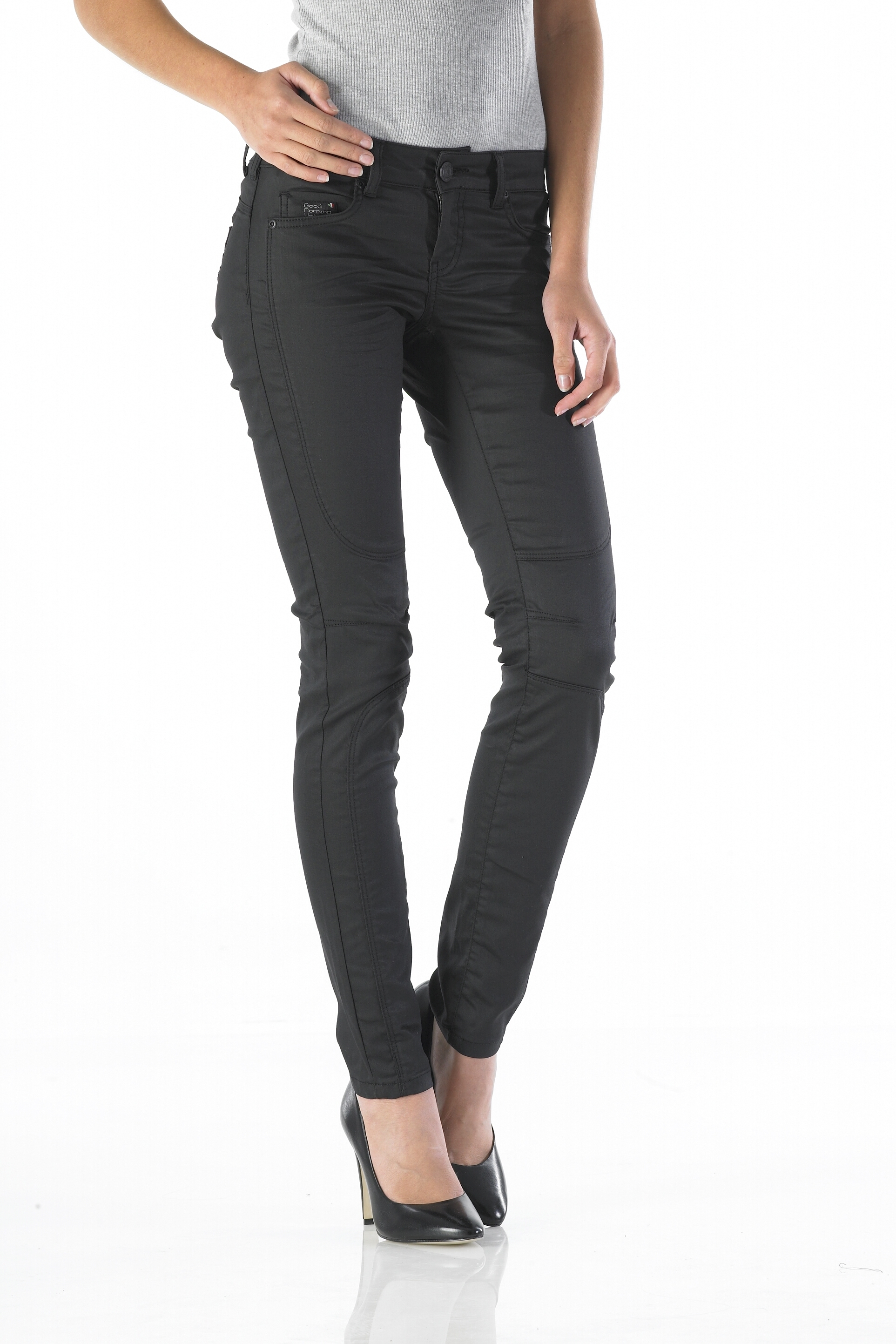 Ventura - Slim (Black)
