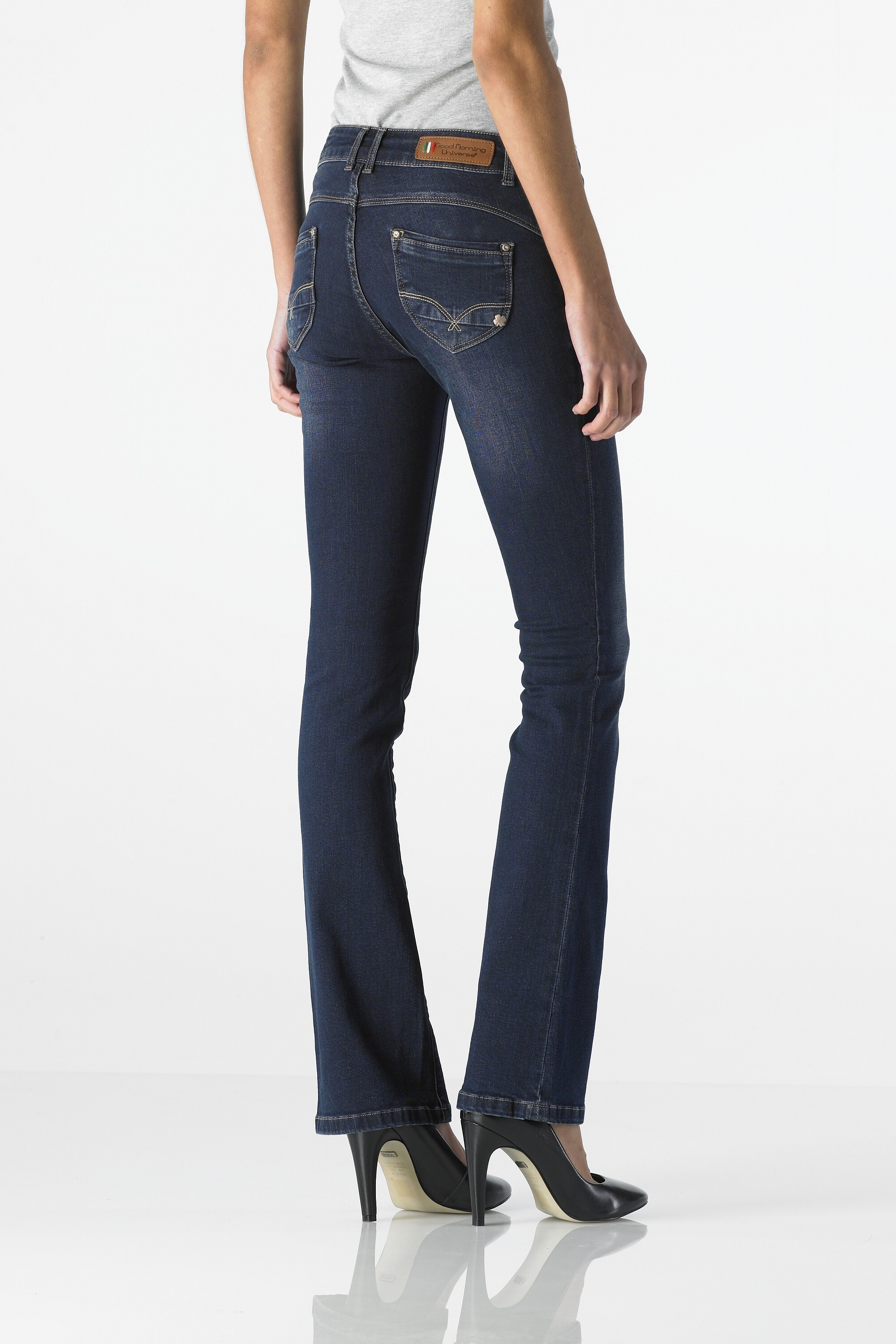 Bell - Bootcut (Light Dark Used)