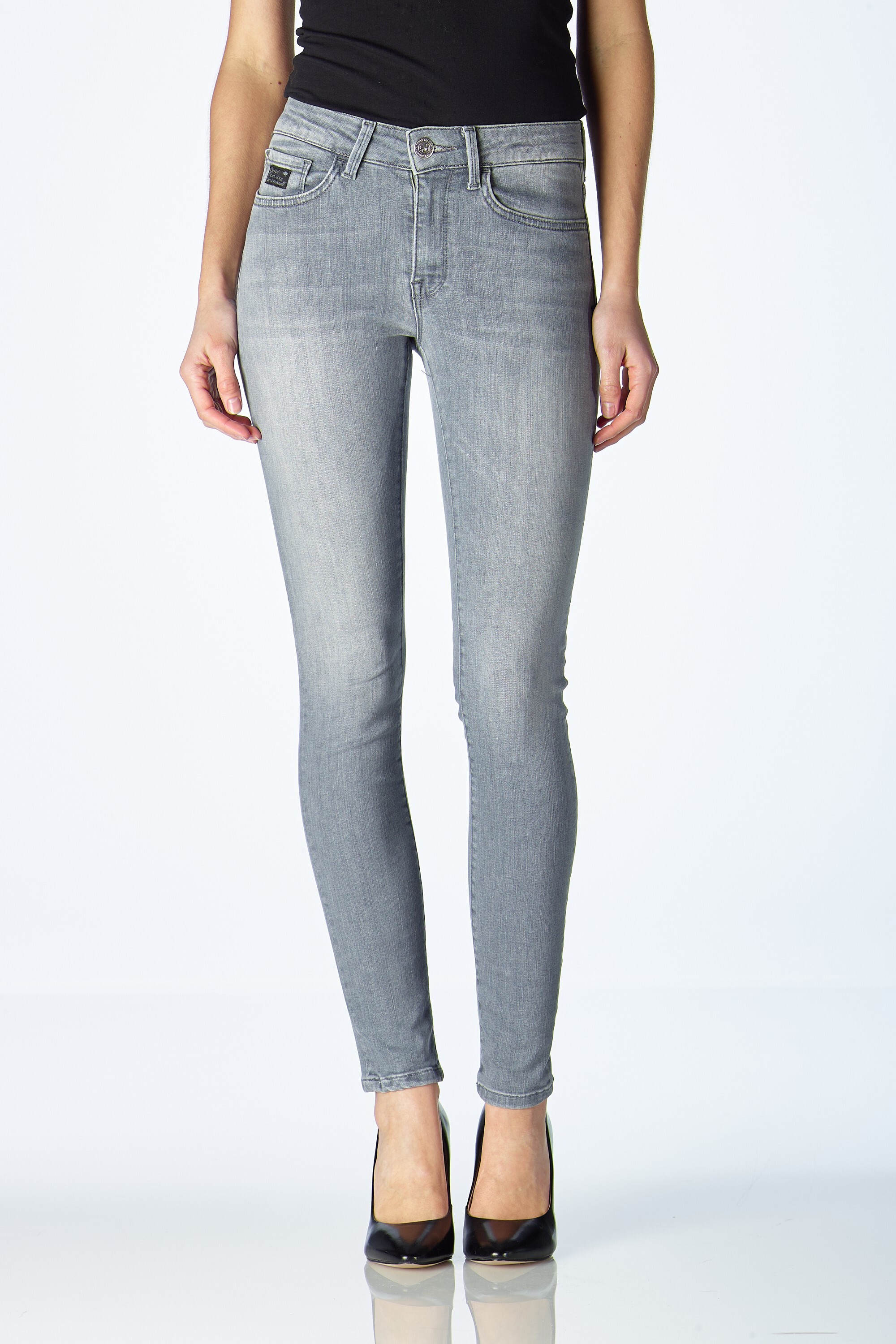 Polly light grey used