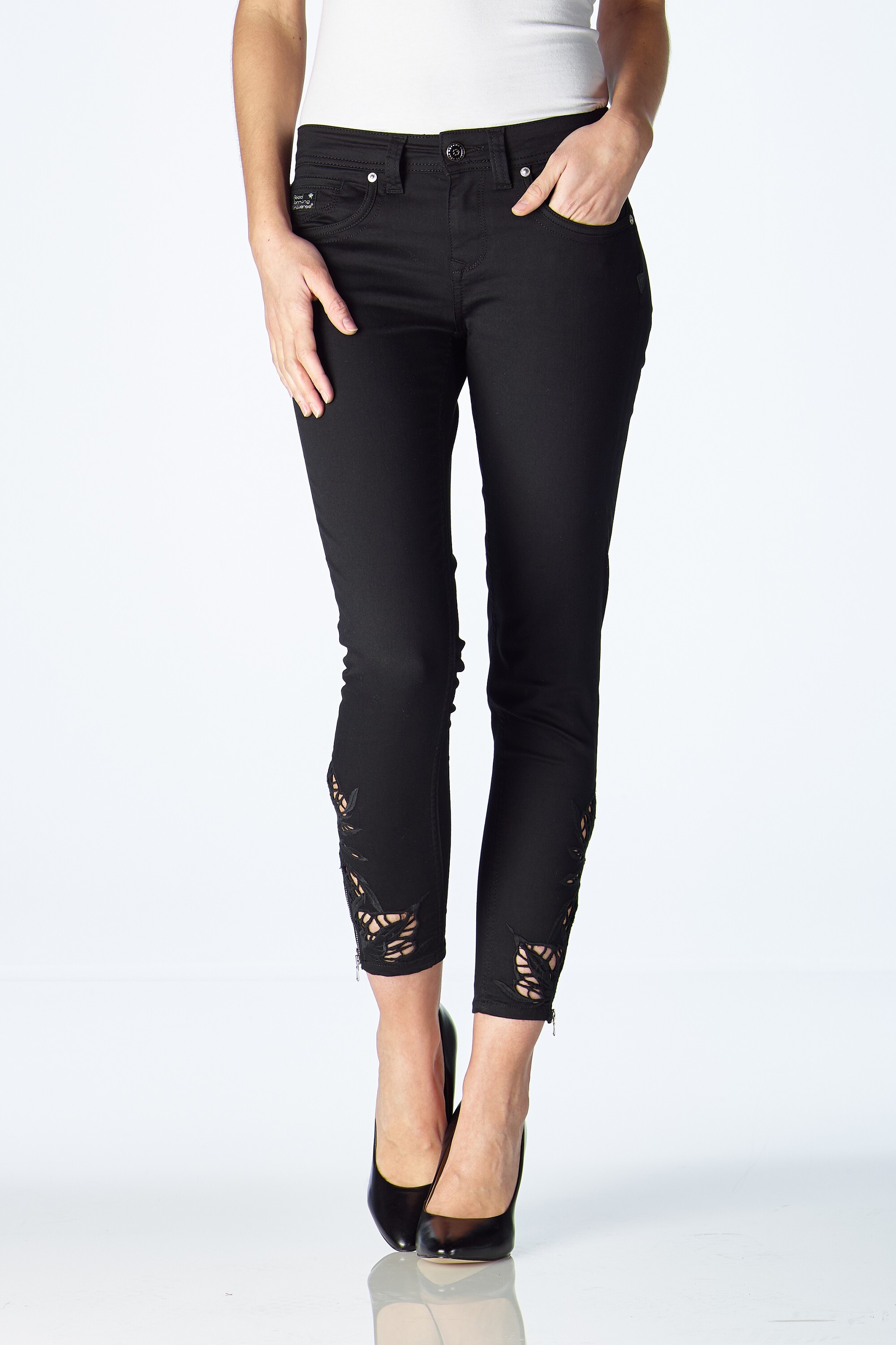 Woody midwaist black stone wash