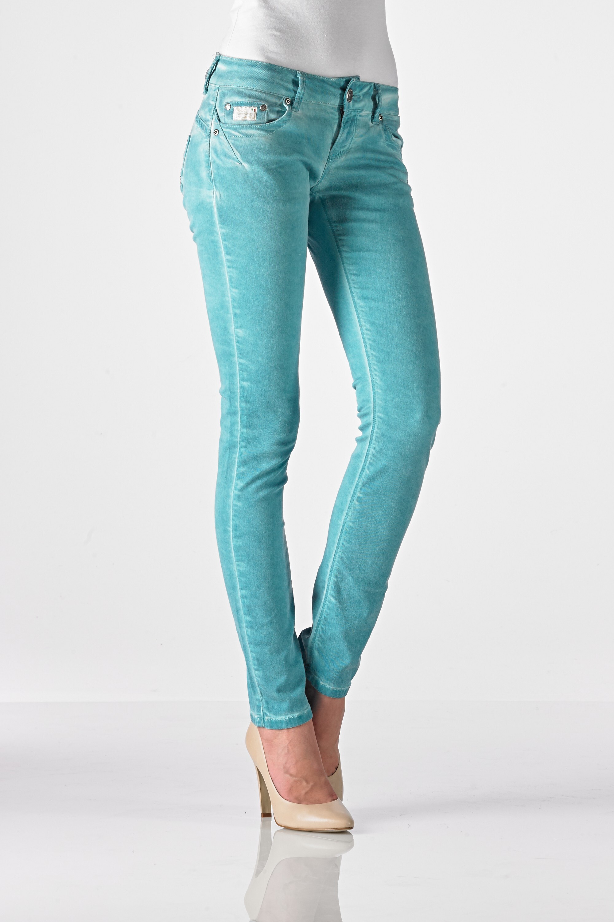 Sun - Slim (Oil Dyed Aqua)