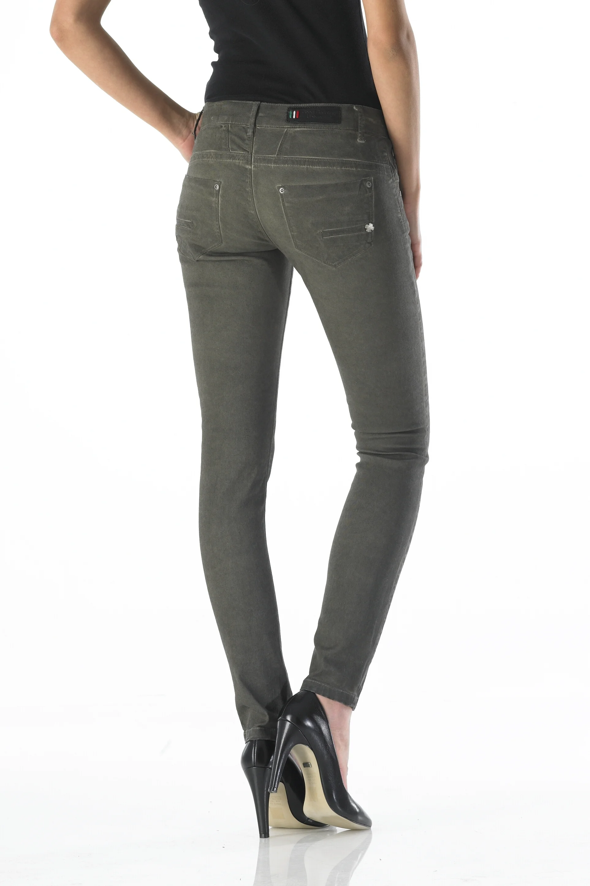Sun - Slim (Oil Dyed Army)