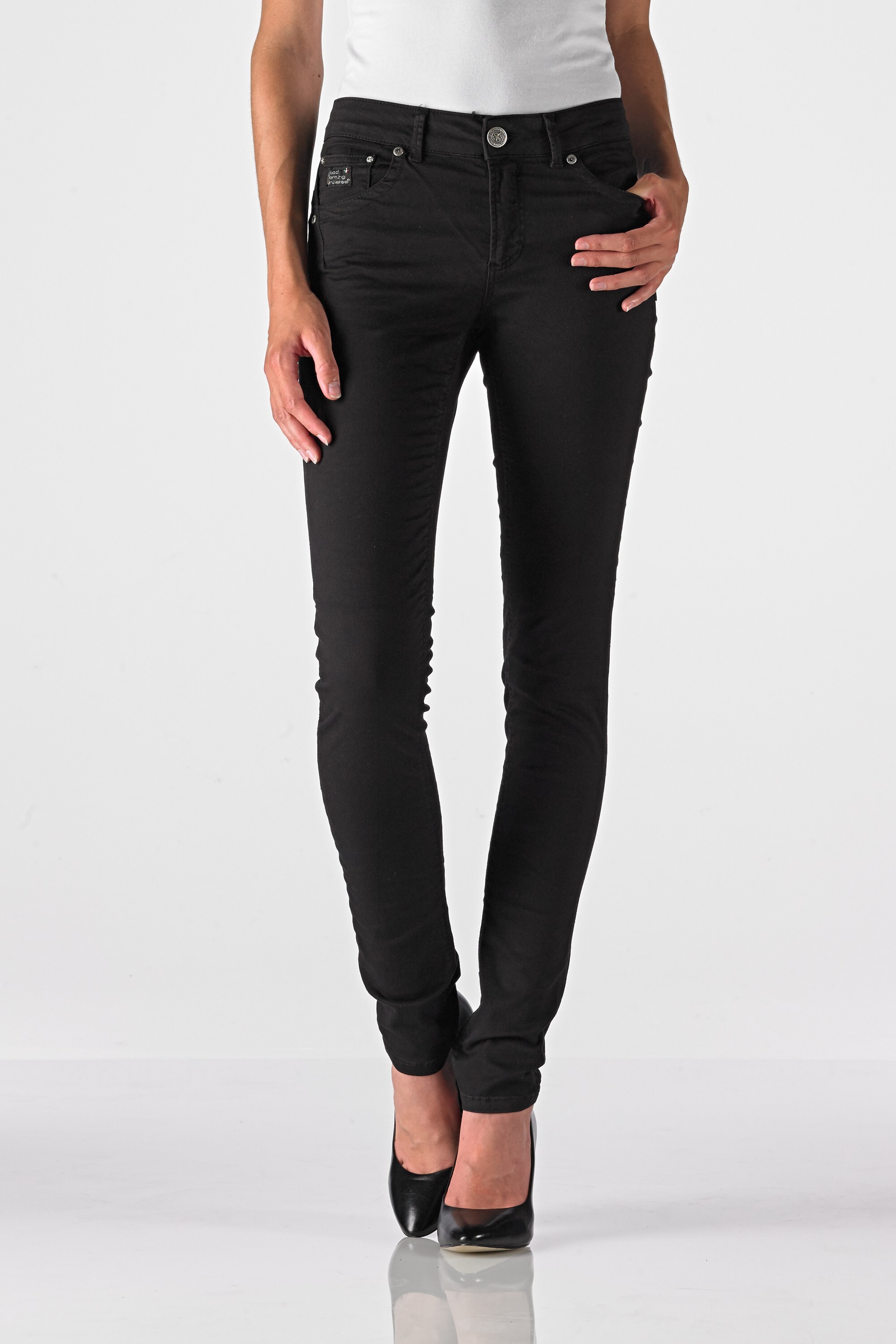Sunny - Highwaist Slim (Antique Dyed Black)