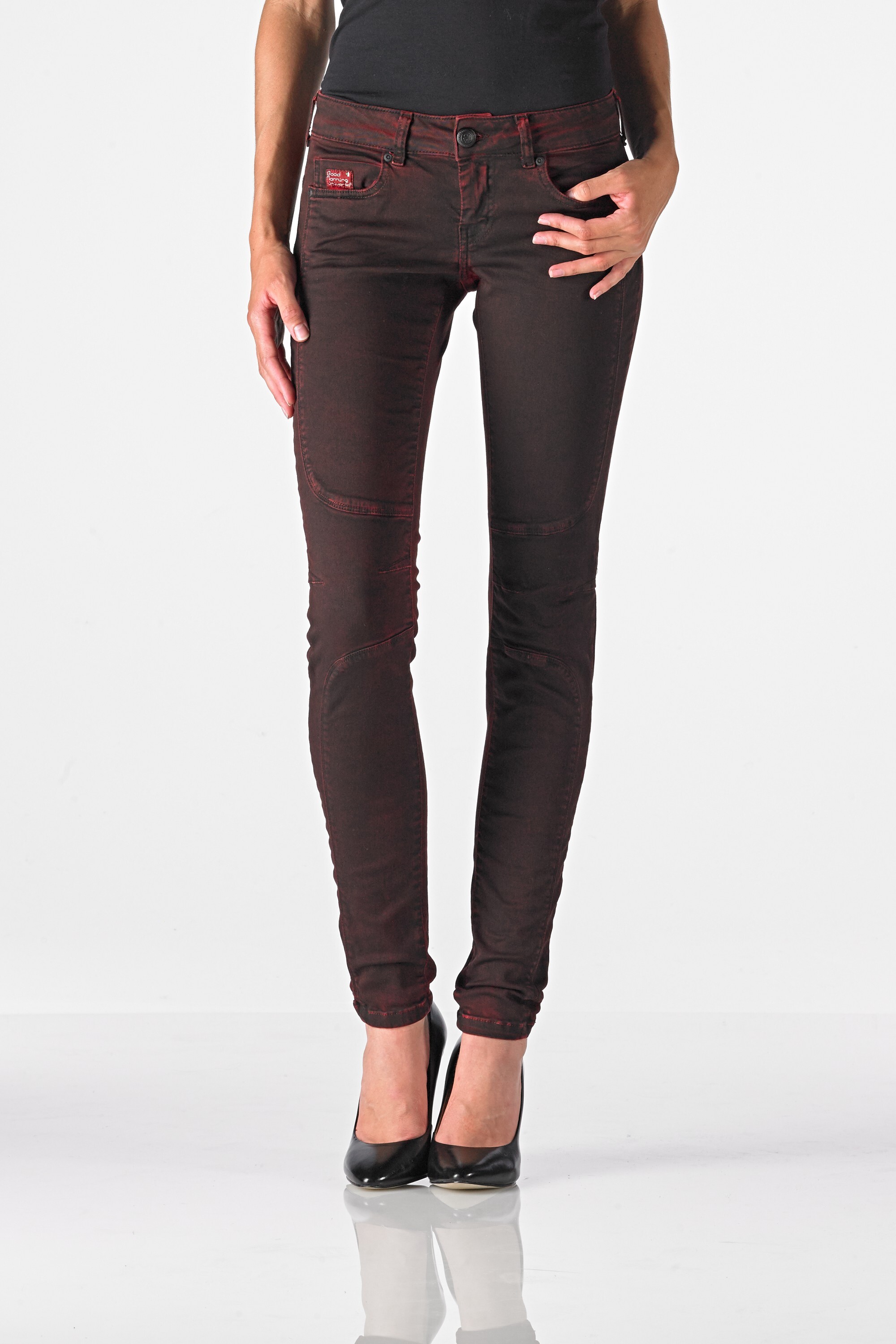 Ventura - Slim (Red-Black Dyed)