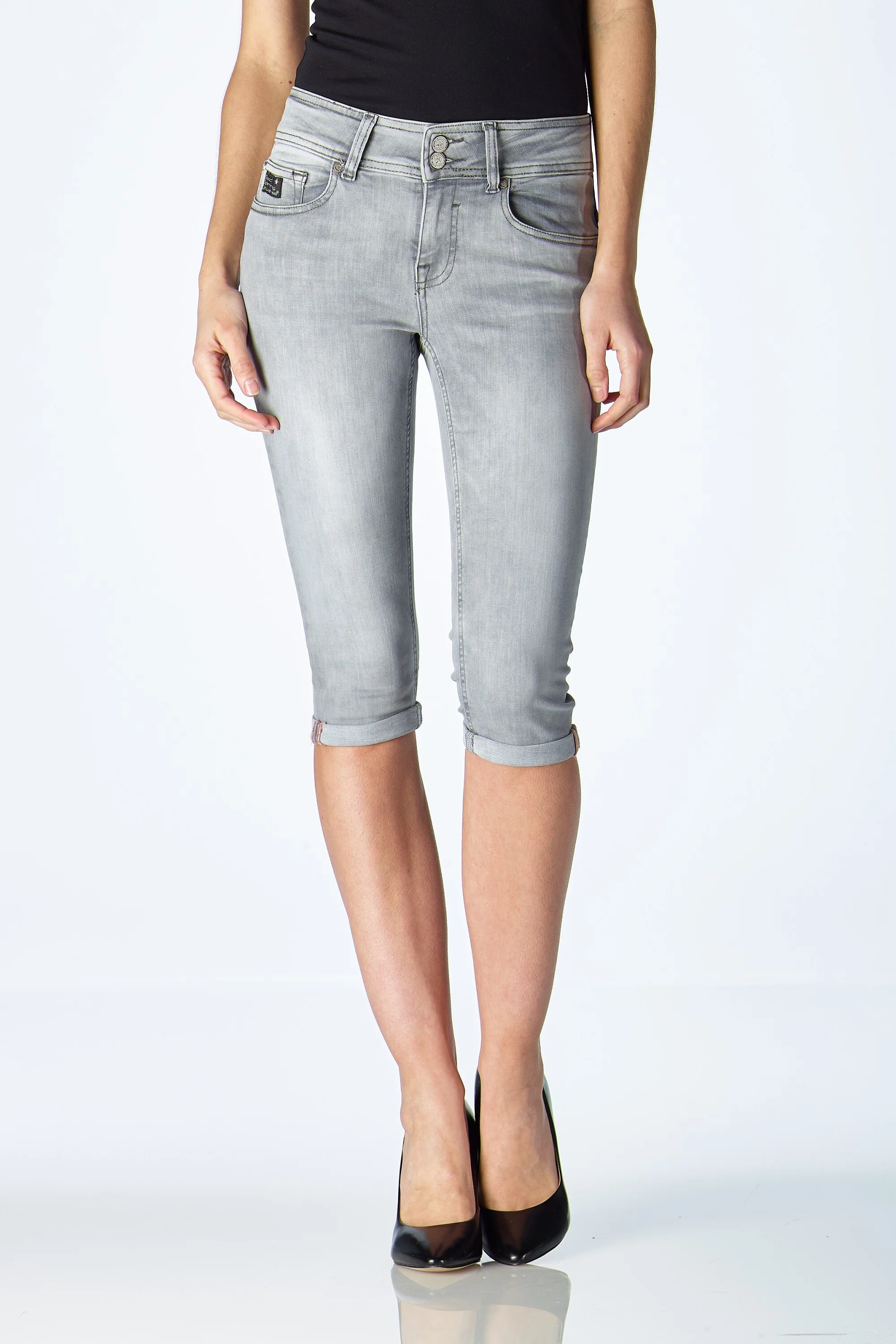 Aria capri light grey