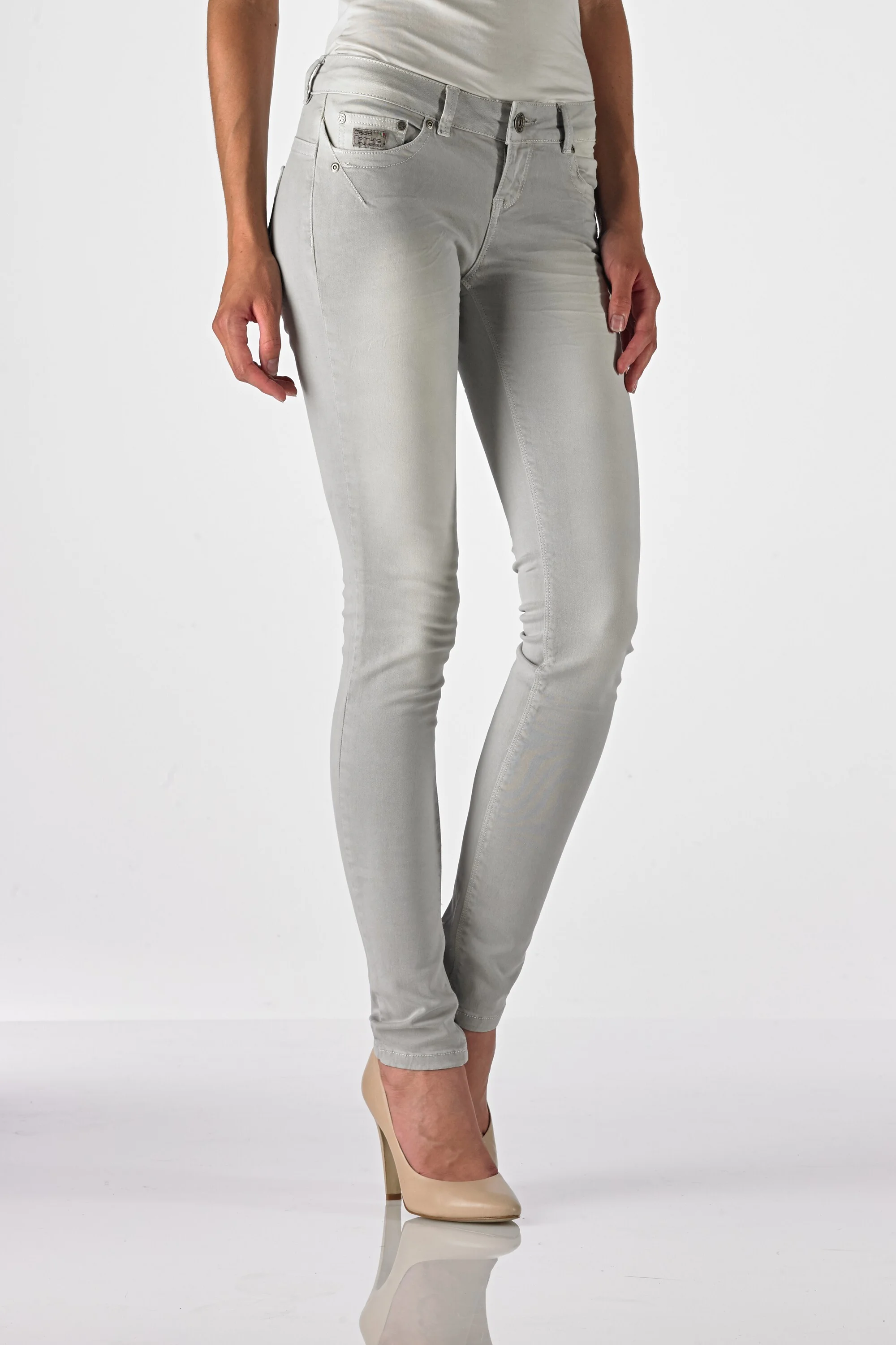 Sun - Slim (Chalk Wash Stone)