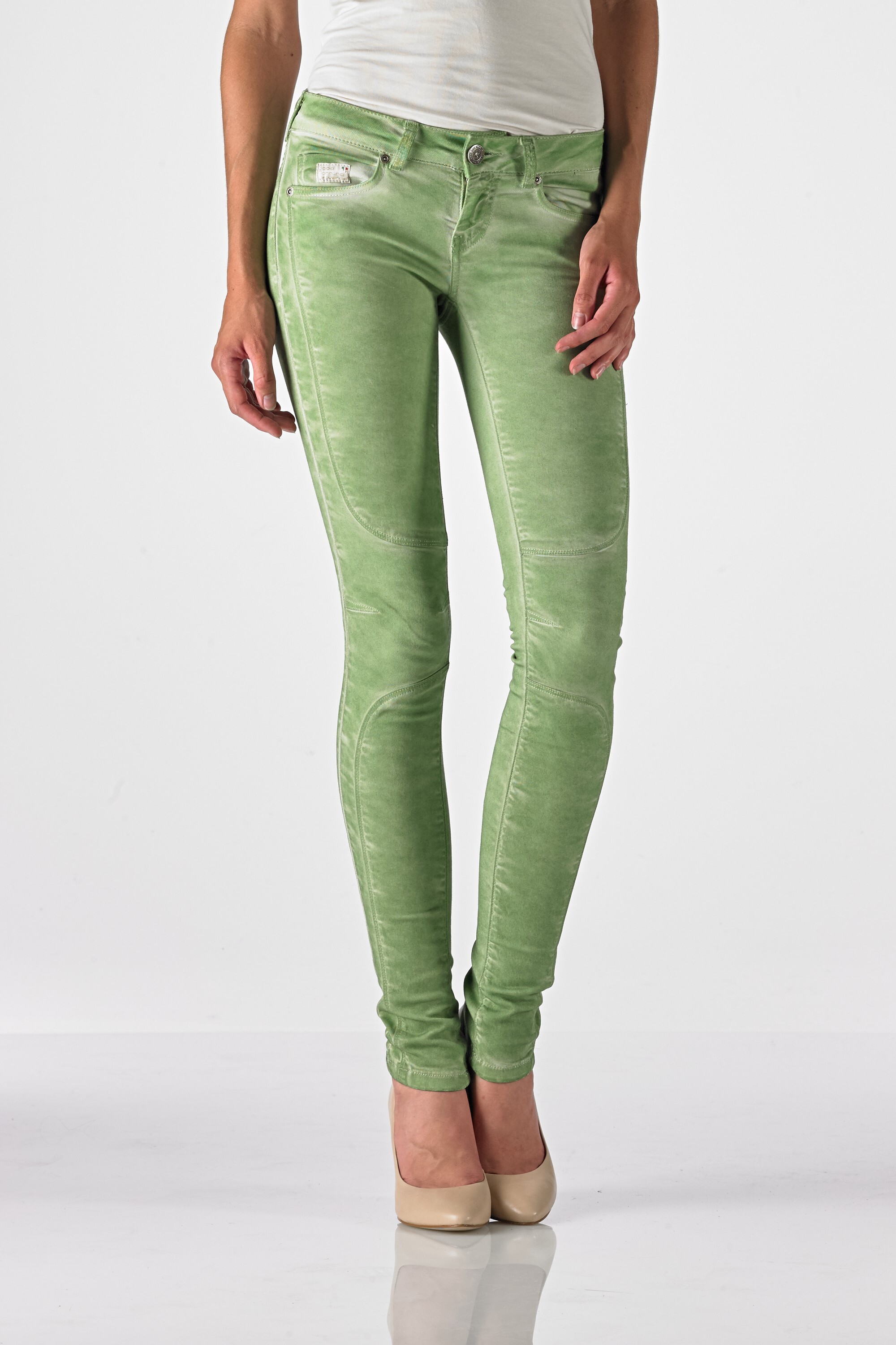 Ventura - Slim (Oil Dyed Light Green)
