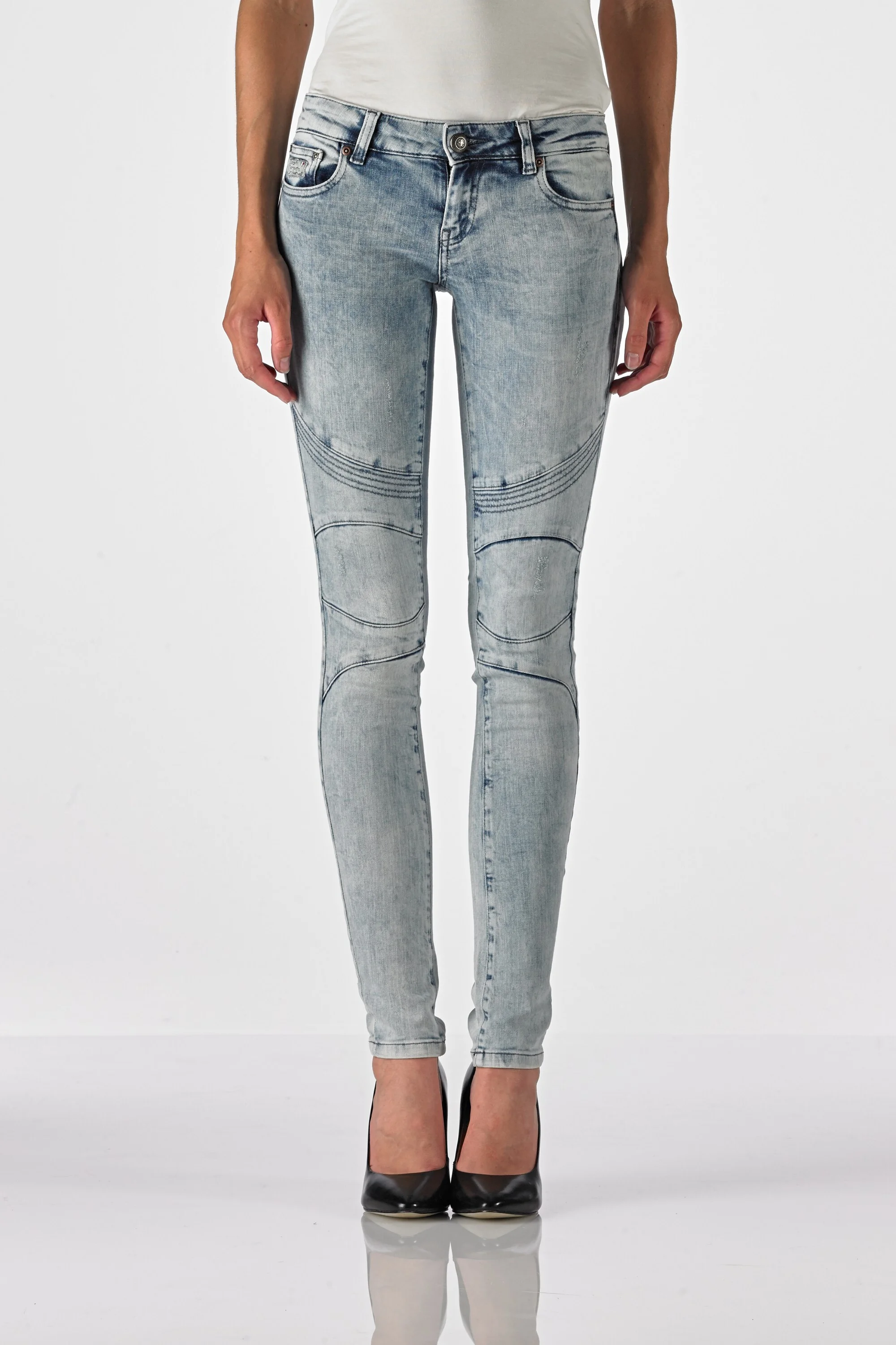 Wild - Superslim (Mixed Bleached)