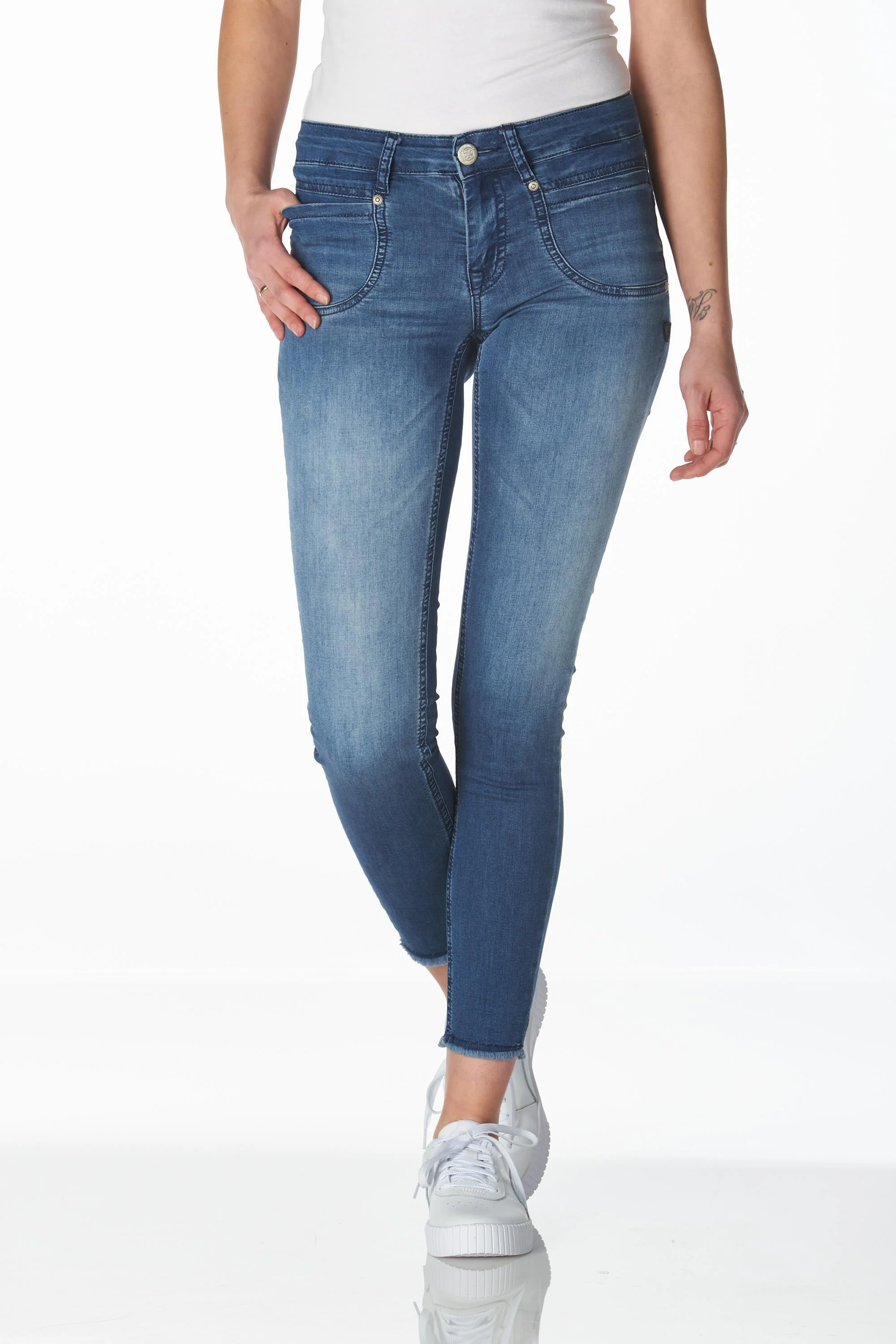 Verona midblue vintage cropped