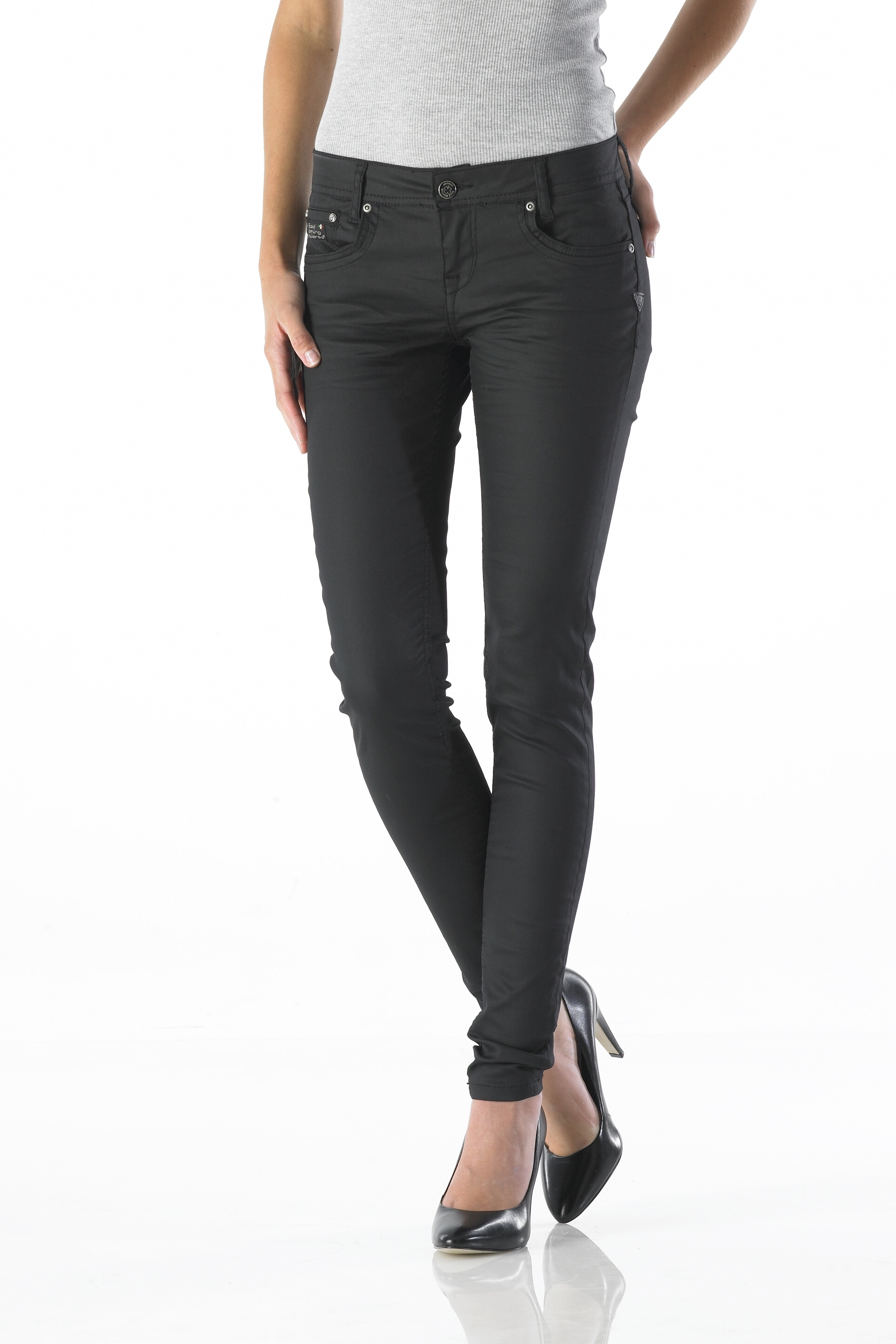 Woody - Superslim (Black Coated)